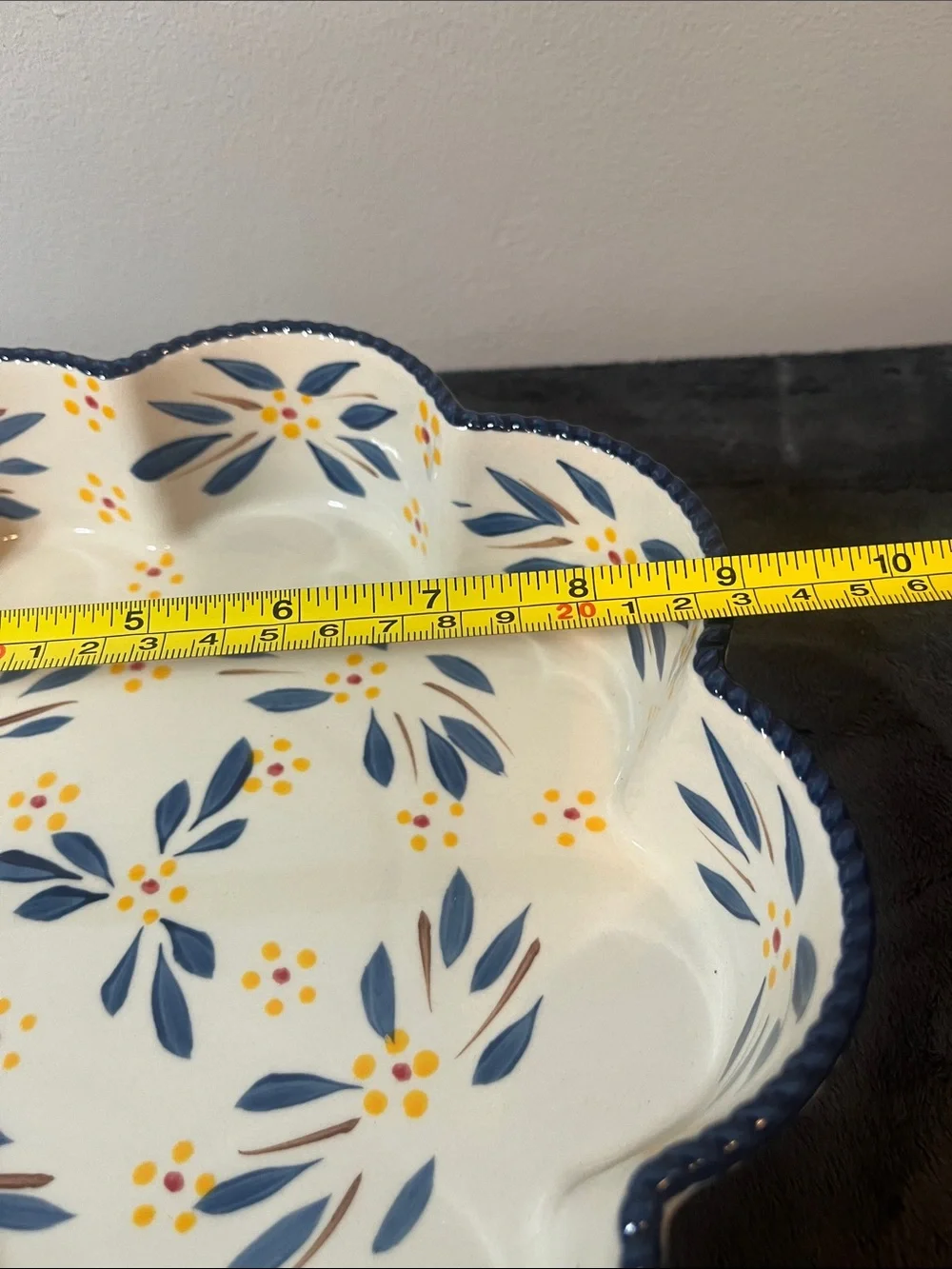 Temp-tations Temptations Scalloped Bowl OLD WORLD dish cookware 1.5 quart